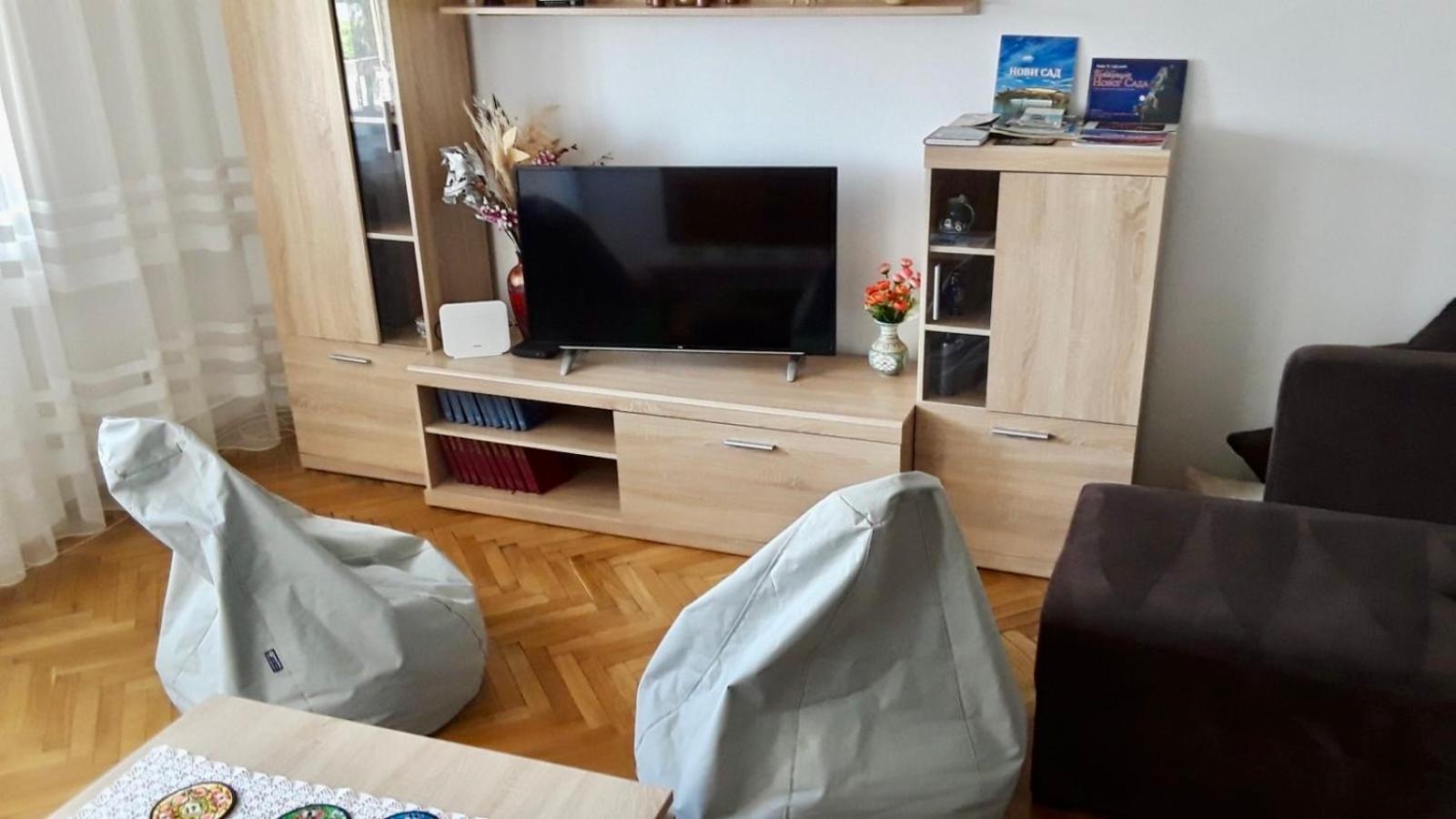 Apartman Bane 021 With A View Újvidék Kültér fotó