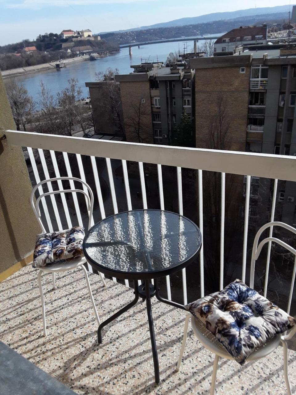 Apartman Bane 021 With A View Újvidék Kültér fotó