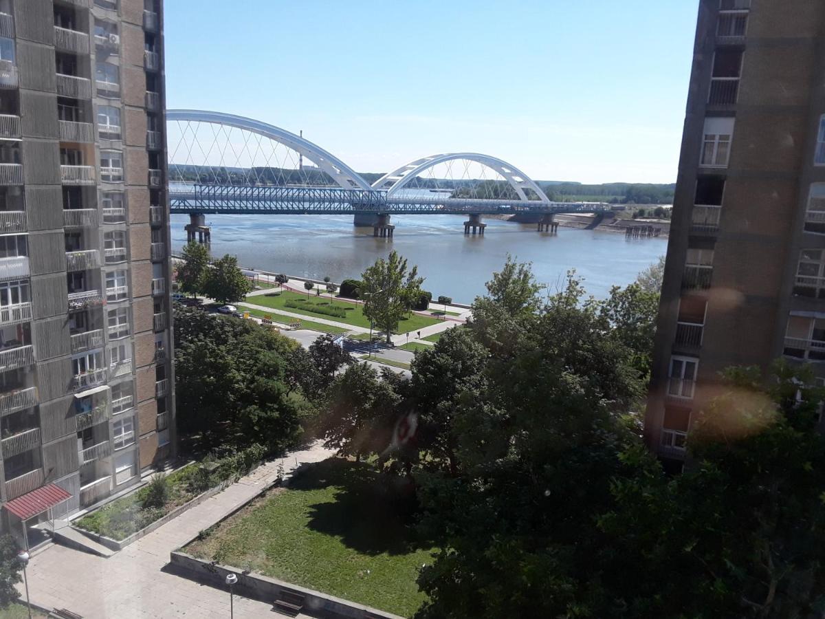 Apartman Bane 021 With A View Újvidék Kültér fotó